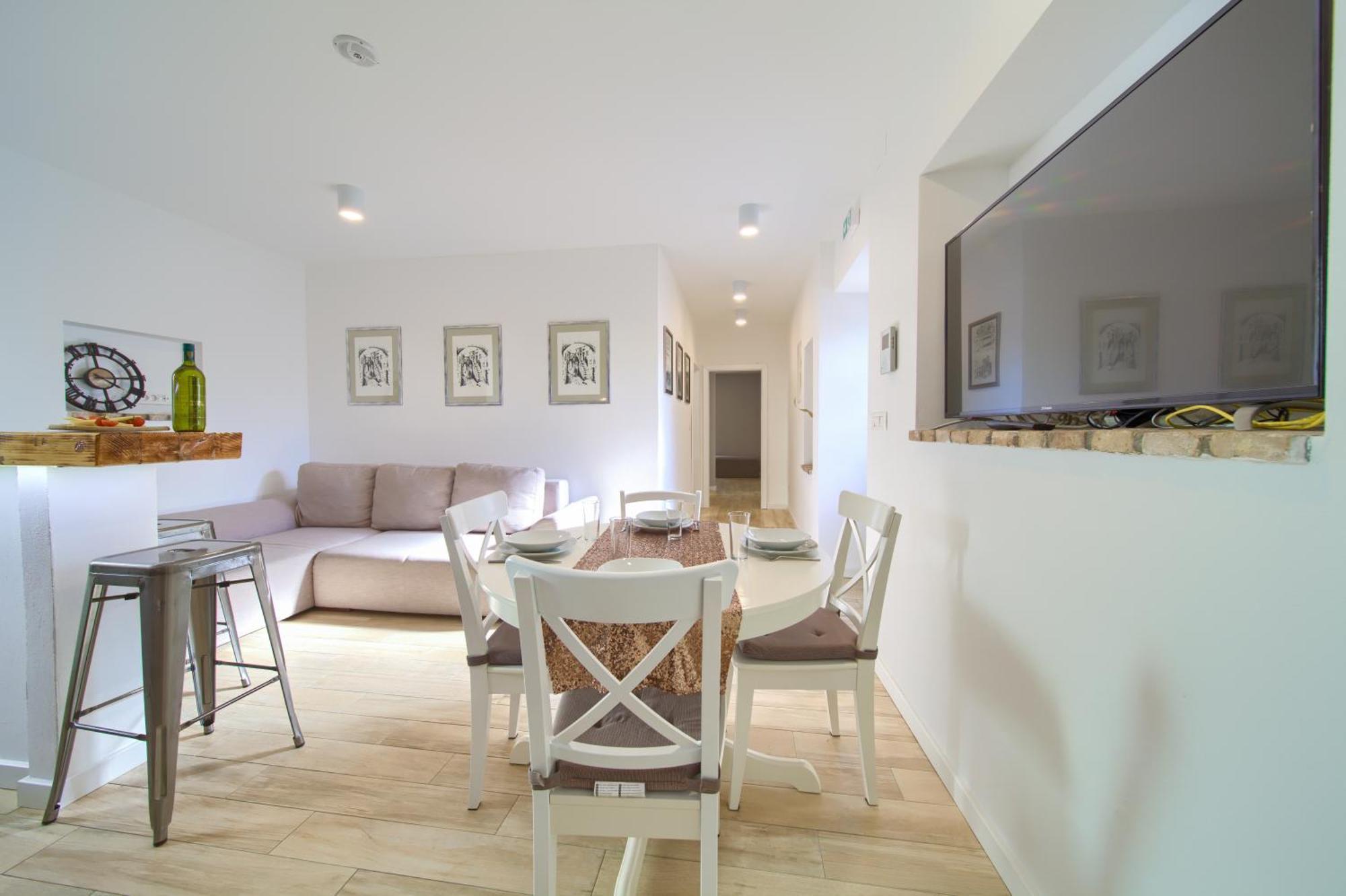 Apartment Old Town Mariolina คิร์ก ภายนอก รูปภาพ