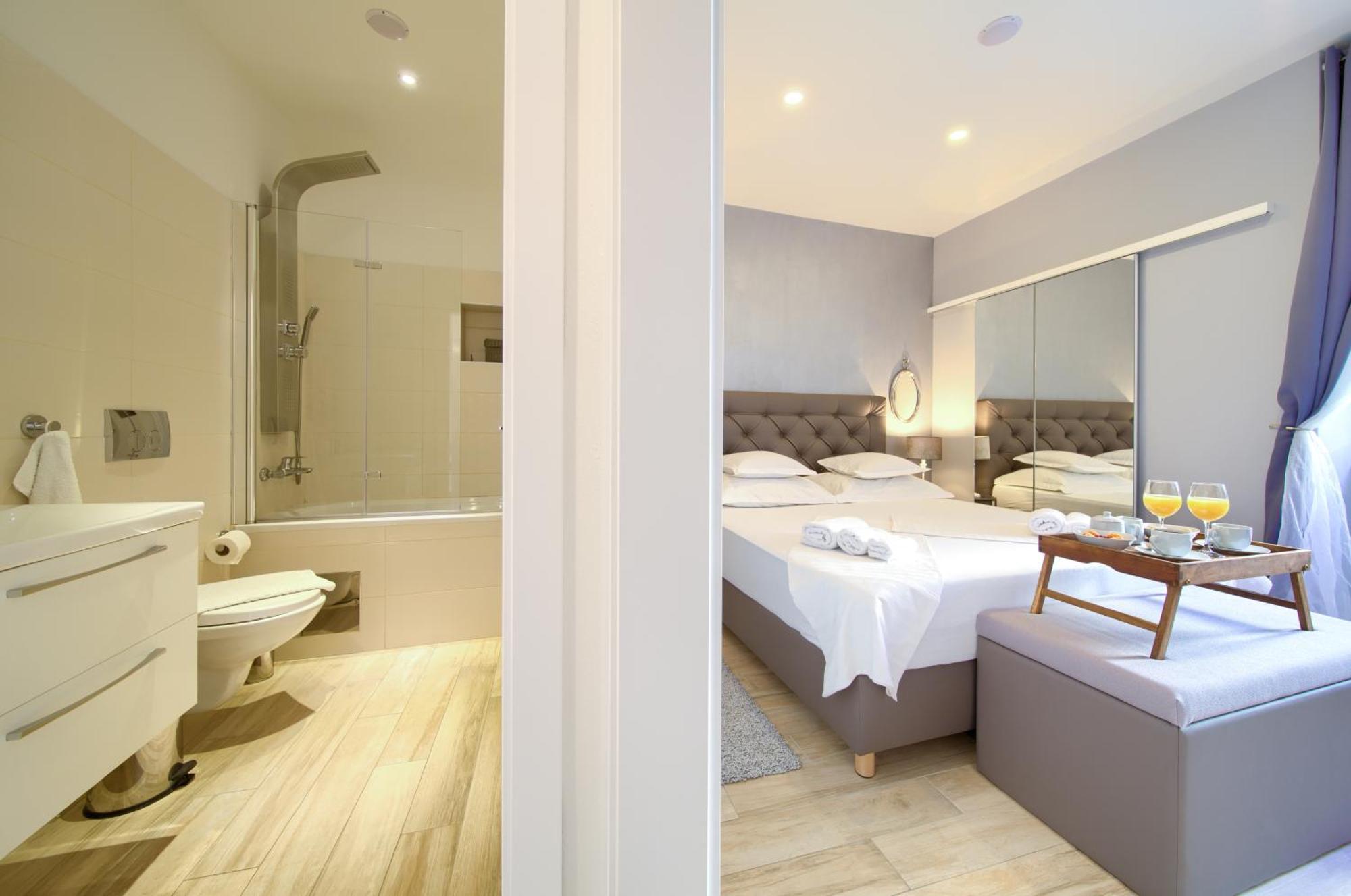 Apartment Old Town Mariolina คิร์ก ภายนอก รูปภาพ