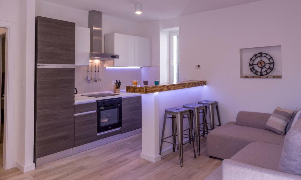 Apartment Old Town Mariolina คิร์ก ภายนอก รูปภาพ
